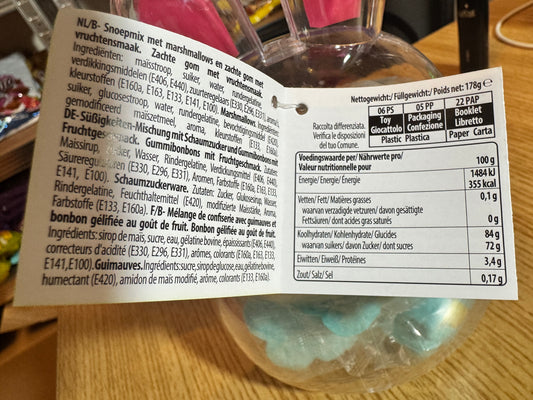 Osterhase mit Fruchtgummis & Mallows 178g